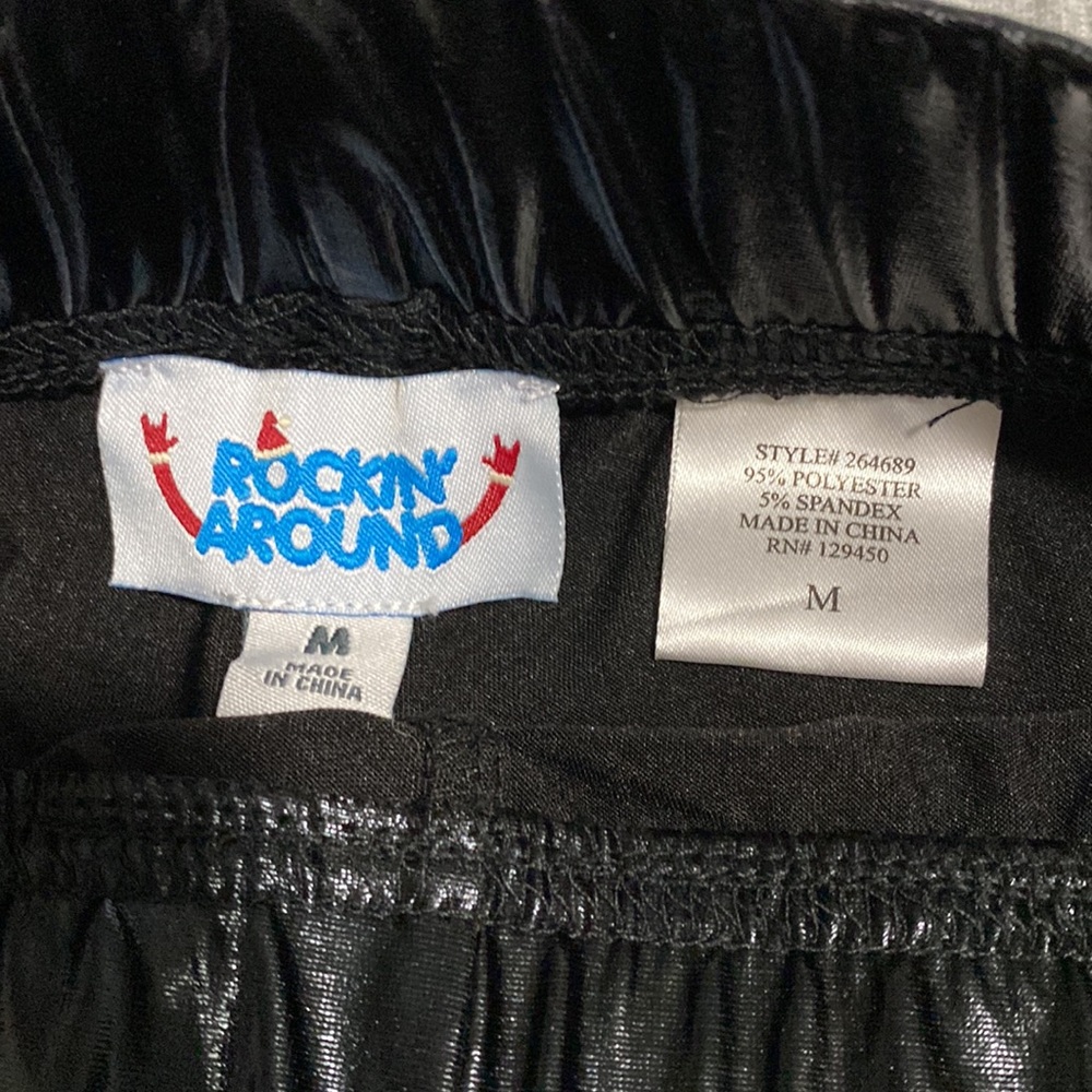 NWT Black shiny leggings - Picture 3 of 5